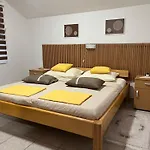 Mia Apartmán *